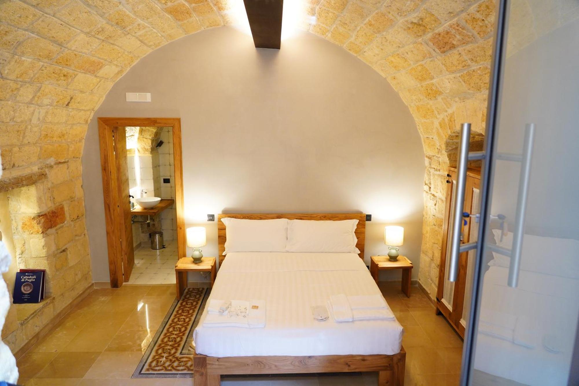 Terra Di Trani Hotel Bagian luar foto