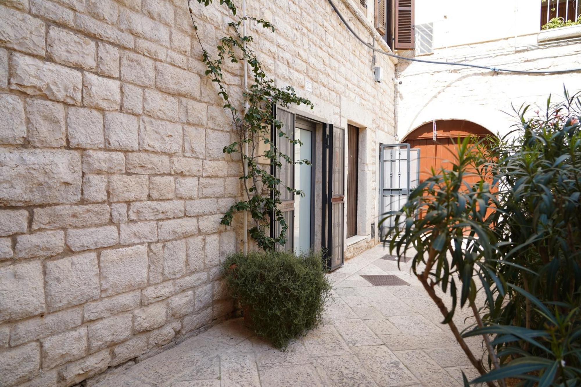 Terra Di Trani Hotel Bagian luar foto